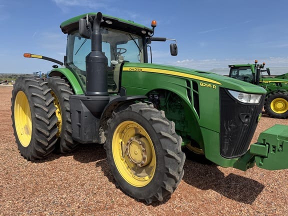 2014 John Deere 8295R Equipment Image0