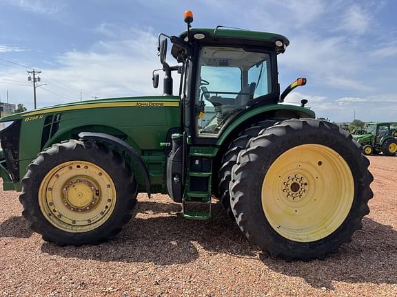 Image of John Deere 8295R Primary image