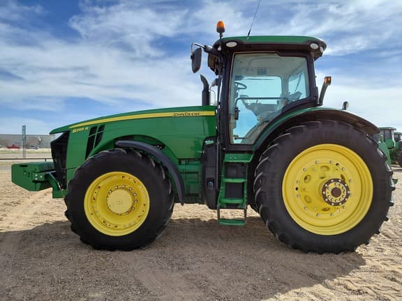 Image of John Deere 8295R equipment image 1