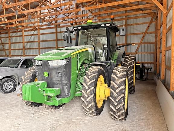 Image of John Deere 8295R equipment image 1