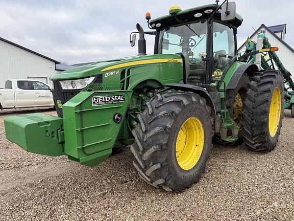 Image of John Deere 8295R equipment image 3