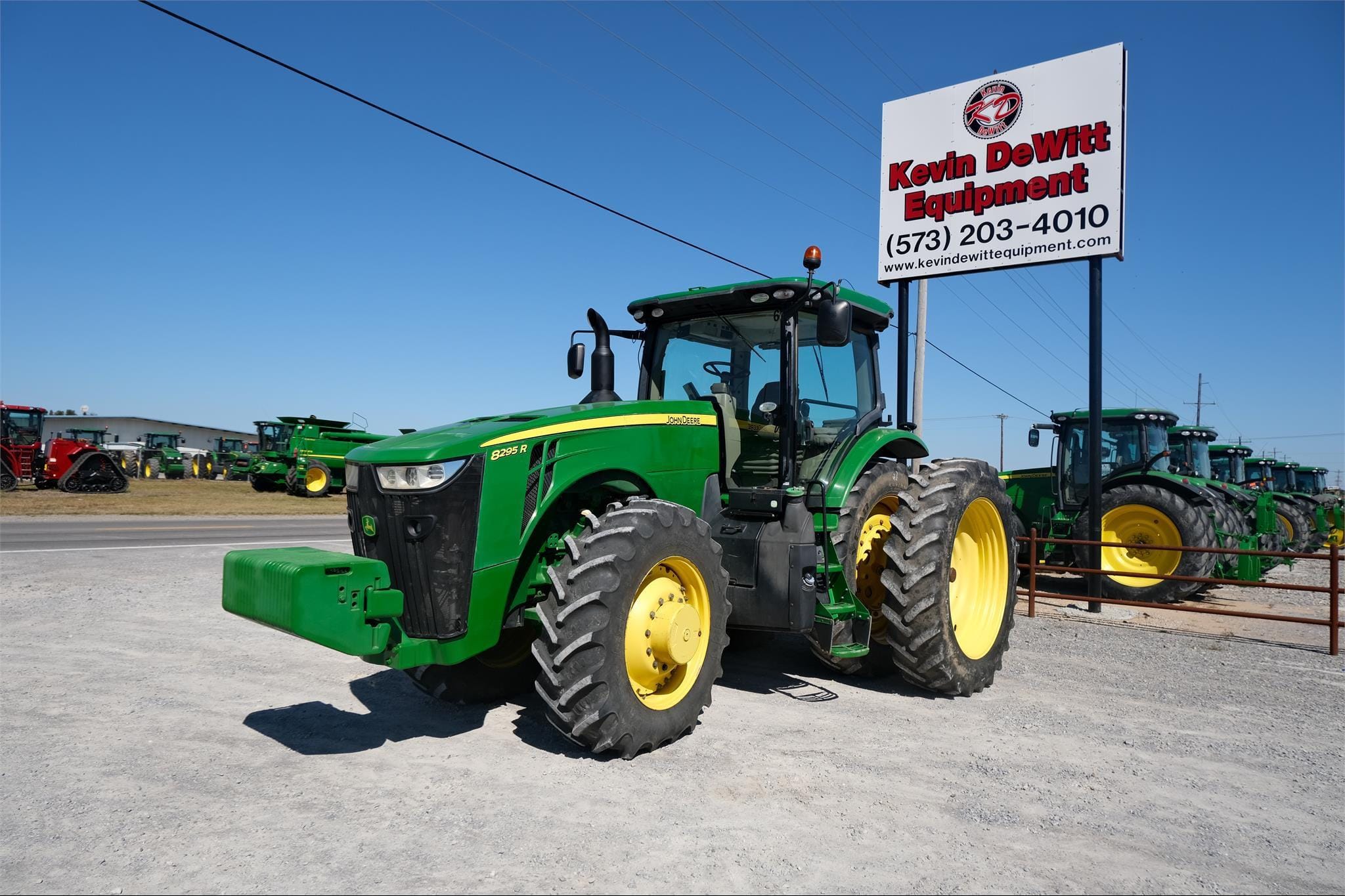 2014 John Deere 8295R Equipment Image0