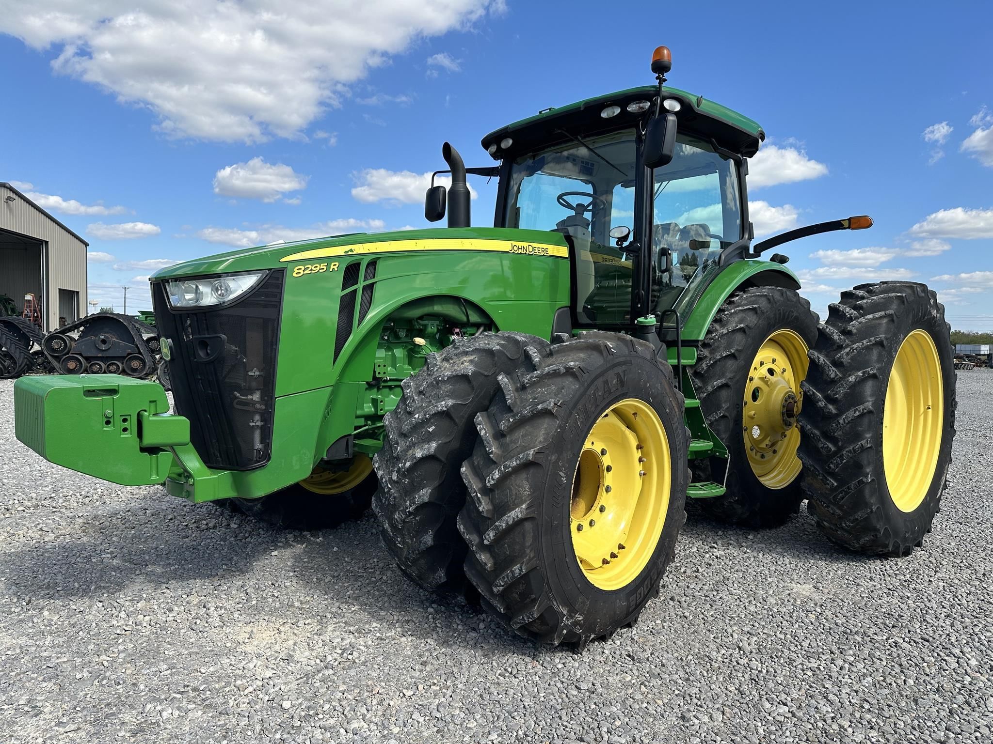 2014 John Deere 8295R Equipment Image0