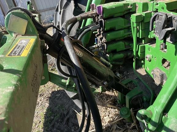 Image of John Deere 8295R equipment image 2