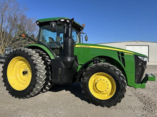 Image of John Deere 8295R equipment image 1