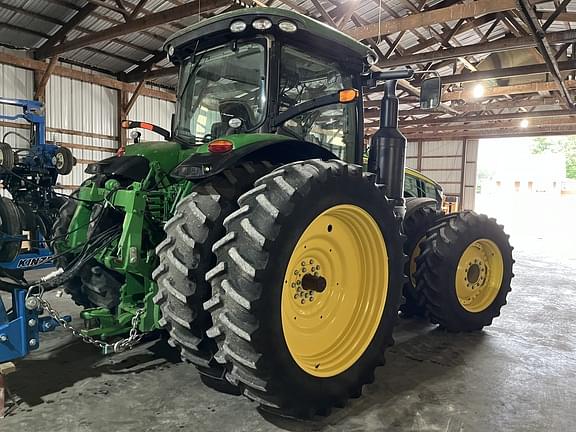 Image of John Deere 8295R equipment image 1