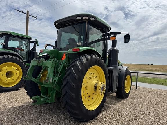 Image of John Deere 8295R equipment image 4