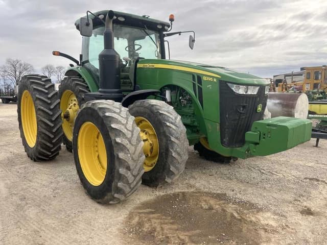 Image of John Deere 8295R equipment image 1