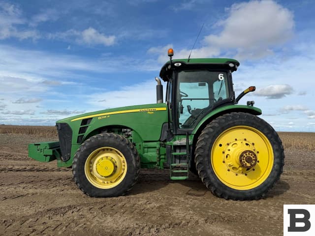 Image of John Deere 8295R equipment image 2