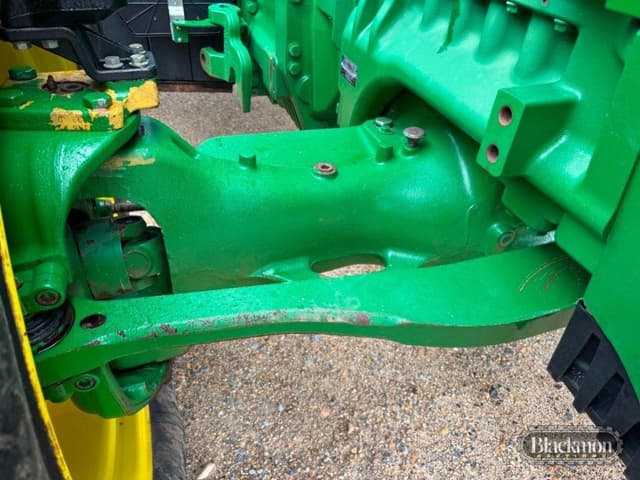 Image of John Deere 8295R equipment image 2