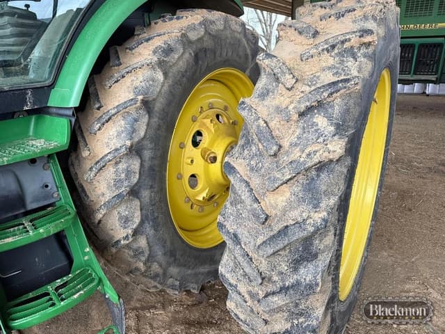 Image of John Deere 8295R equipment image 3