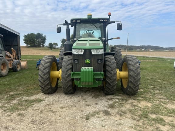 Image of John Deere 8310R equipment image 2