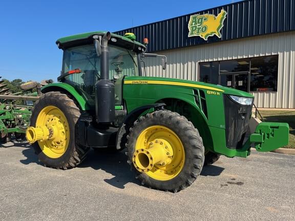 Image of John Deere 8310R equipment image 2