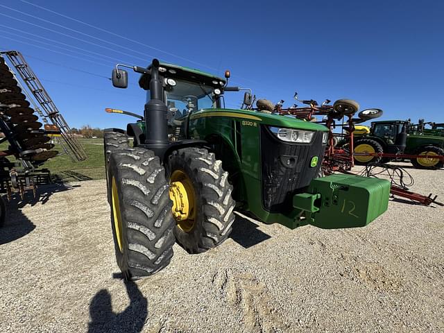 Image of John Deere 8320R equipment image 3