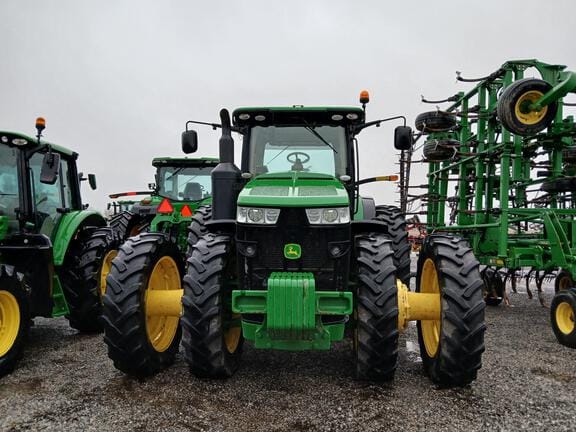 2014 John Deere 8320R Equipment Image0