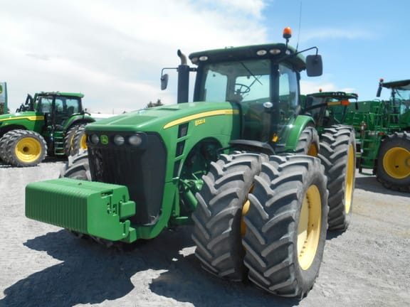 Main image John Deere 8320R