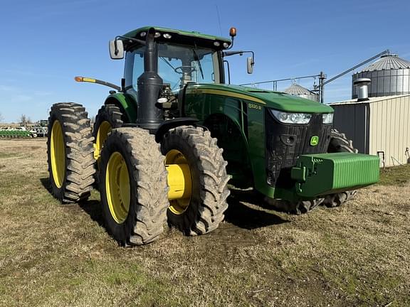 Image of John Deere 8320R equipment image 1