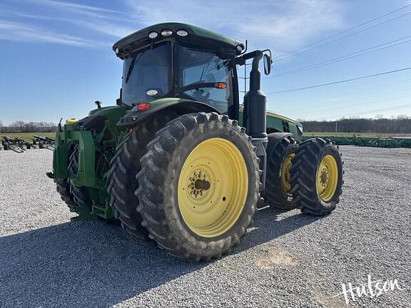 Image of John Deere 8320R equipment image 3