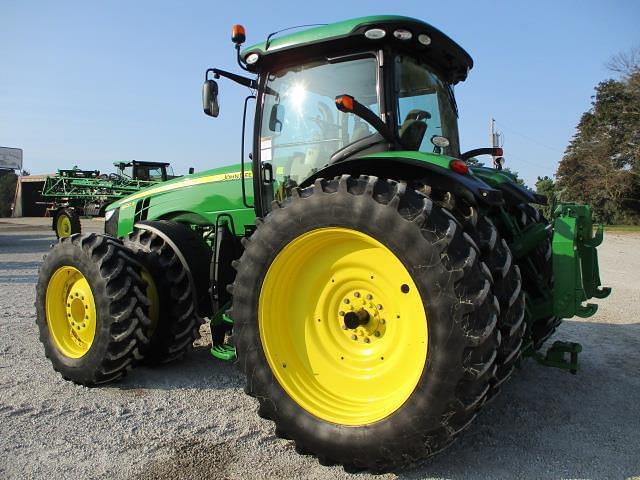 Image of John Deere 8320R equipment image 4