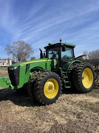 Image of John Deere 8320R Primary image
