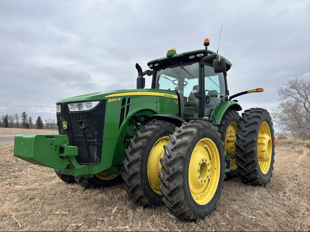 Image of John Deere 8320R Primary image