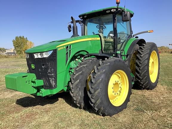 Image of John Deere 8320R Primary image