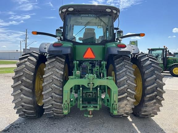 Image of John Deere 8320R equipment image 3