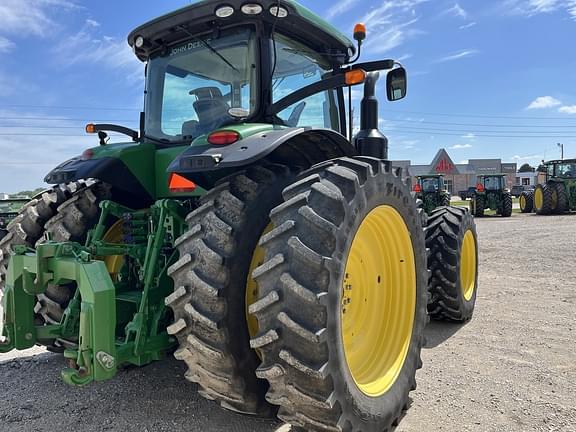 Image of John Deere 8320R equipment image 4