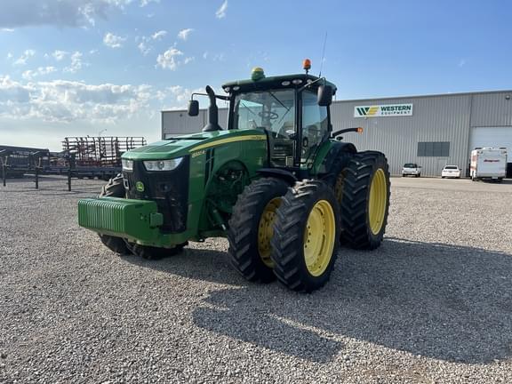 Image of John Deere 8320R Primary image