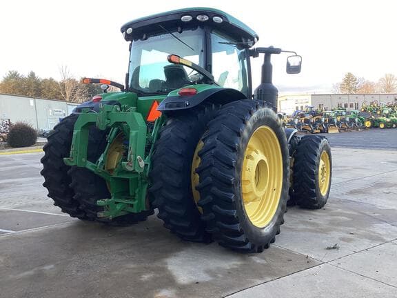 Image of John Deere 8320R equipment image 4