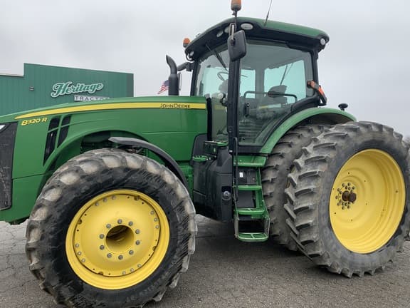Image of John Deere 8320R equipment image 3