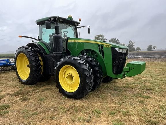 Image of John Deere 8320R Primary image