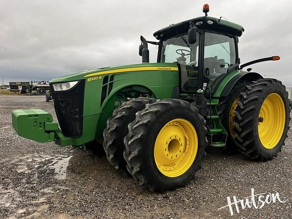 Image of John Deere 8320R equipment image 2