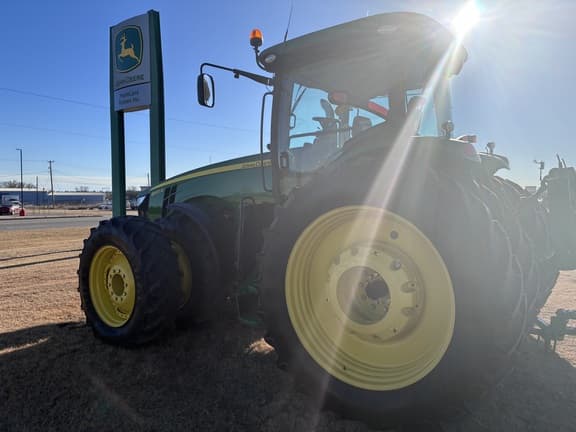 Image of John Deere 8320R equipment image 3