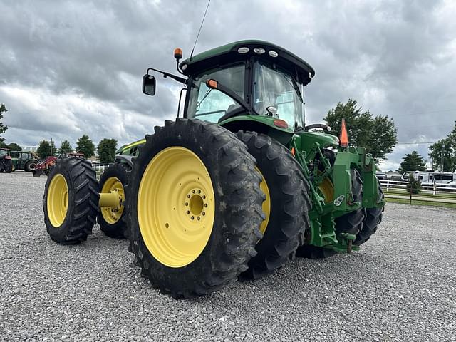 Image of John Deere 8320R equipment image 4