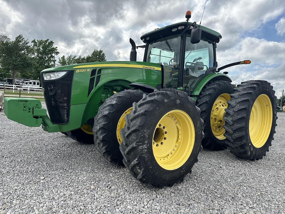 Image of John Deere 8320R Primary image