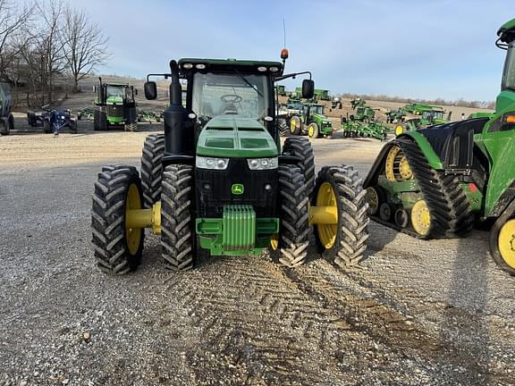 Image of John Deere 8320R Primary image