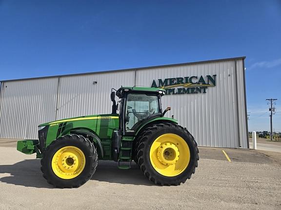 Image of John Deere 8320R equipment image 1