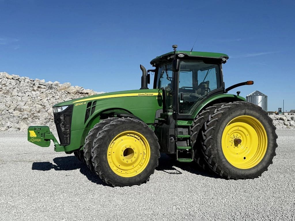 Image of John Deere 8320R Primary image