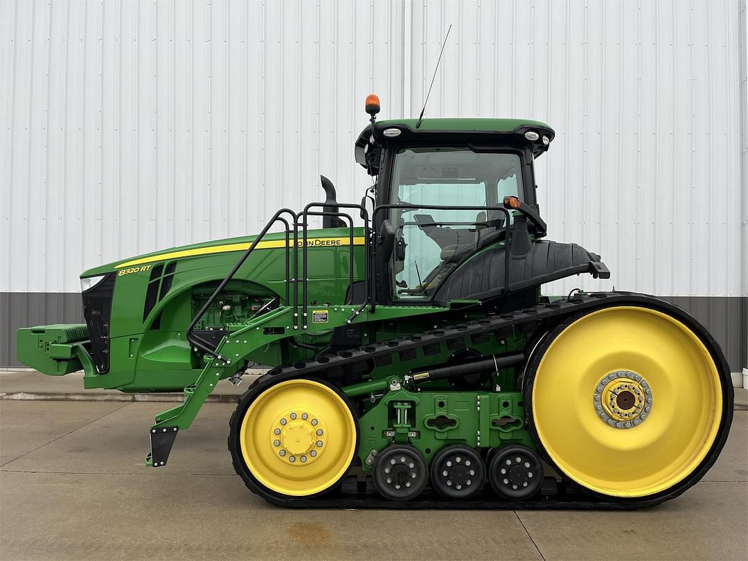 Image of John Deere 8320RT Primary image