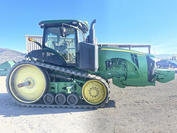 Image of John Deere 8320RT equipment image 2