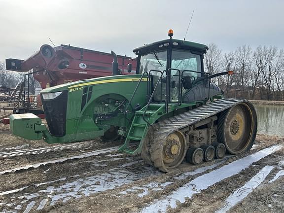 Image of John Deere 8320RT equipment image 2