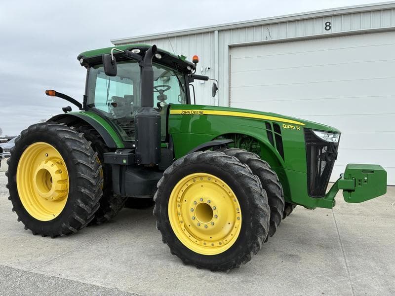 Image of John Deere 8335R Primary image