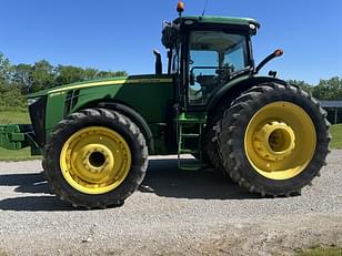 Main image John Deere 8335R 5