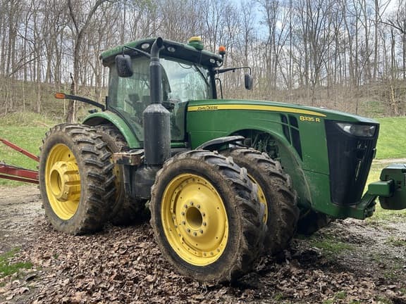 Image of John Deere 8335R Primary image
