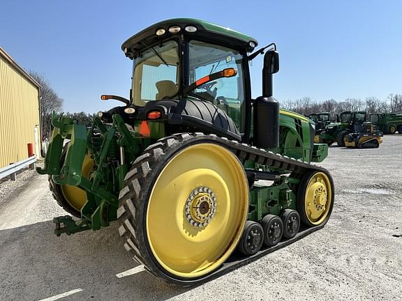 Image of John Deere 8335RT equipment image 2