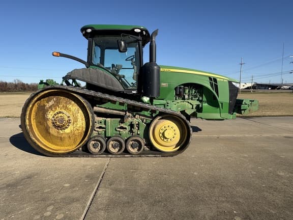 Image of John Deere 8335RT equipment image 4