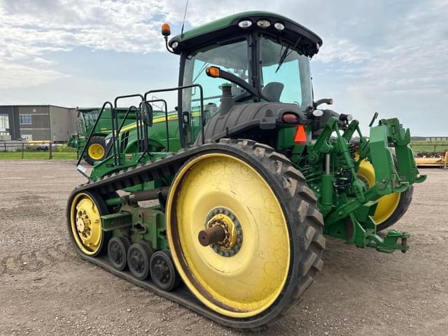 Image of John Deere 8335RT equipment image 3
