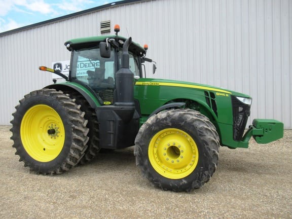 2014 John Deere 8345R Equipment Image0