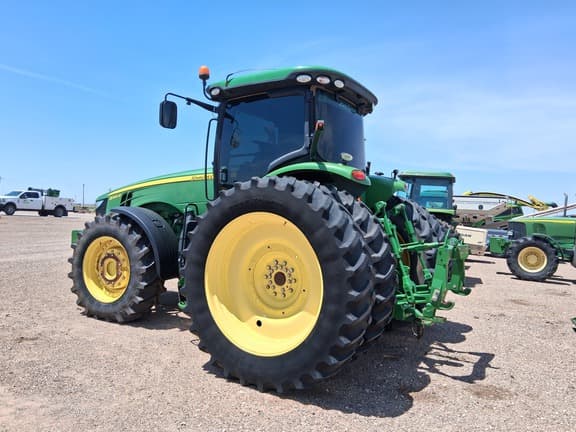 Image of John Deere 8345R equipment image 2